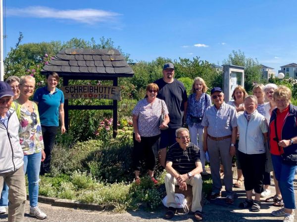 Großes Glück auf kleiner Scholle - mit dem Heimatbund auf Gartentour Rückblick auf einen Spaziergang vom 10.08.2024